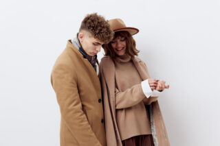 Mama wird zur neuen Modeassistentin für Männer Mode