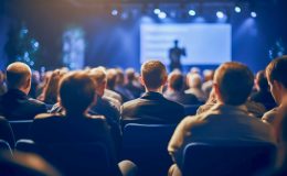 Rhein-Wied-Gymnasium Neuwied bekommt Besuch von Arthur Landwehr