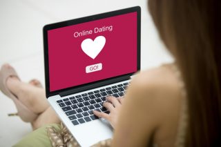 Freizeit-Aktivitäten statt Dating mit Sicherheit und KI