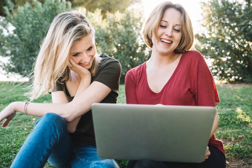 BEEHIVE - Das Online-Magazin von Frauen für Frauen