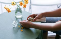 Der versteckte Stresskiller im Alltag: Warum Duft-Routinen unser Wohlbefinden steigern