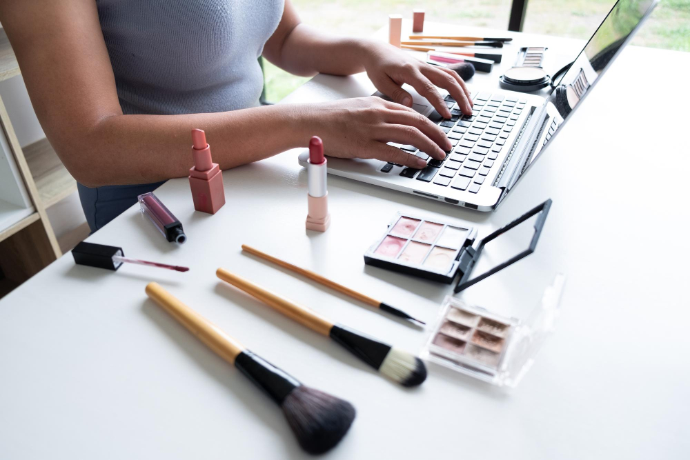 Welche Fachkenntnisse benötigt ein Make-up-Artist?