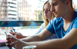 Internet-Nutzung mit Verantwortung: Tipps für bewusste Entscheidungen