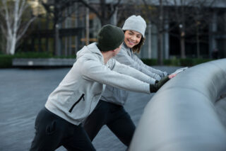 Bewegung und soziale Kontakte als Ergänzung