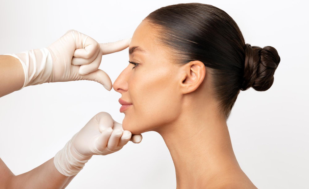 Kombinierte Nasenkorrektur: Wenn beides zusammen gedacht werden muss