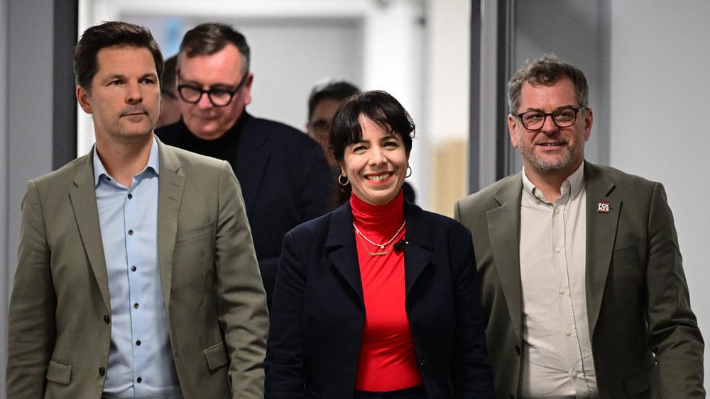 Eralp, Graf und Krach stellen das Sondierungspapier von Linken, Grünen und SPD in Berlin vor